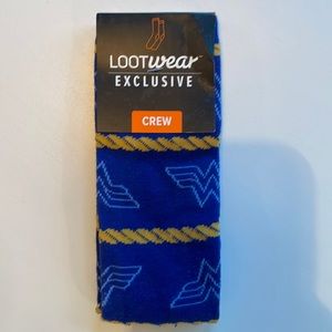 LOOTCRATE WONDER WOMAN SOCKS